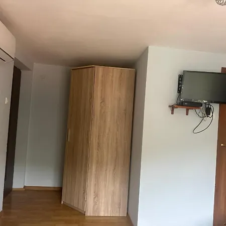 Nad Zapora Апартаменты